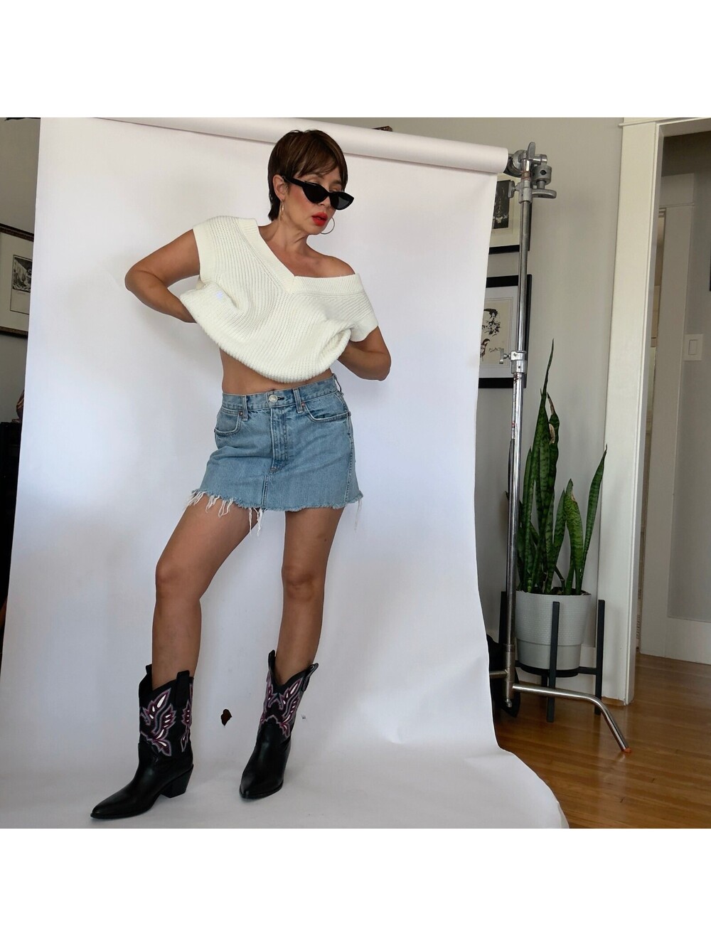 Cream Knit Vest - Picture 6 of 7